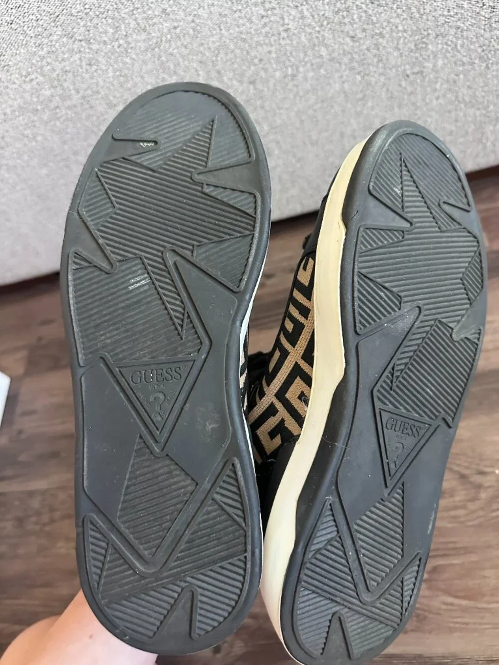 Guess Mannen Logo Knit High-Top Sneakers - Size 9.5